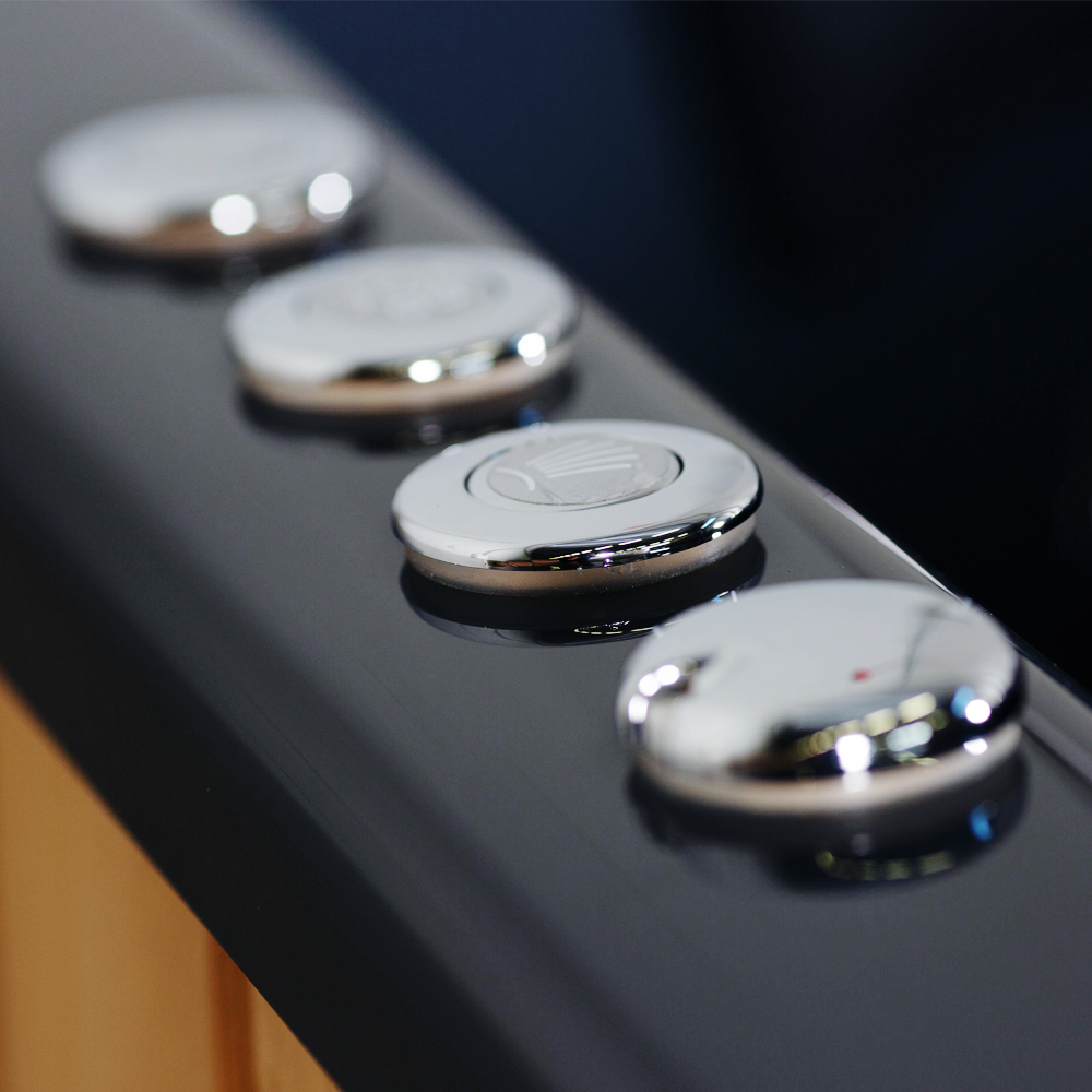 Badezuber, GFK-Zuber, Tastenfeld, Bedienfeld,