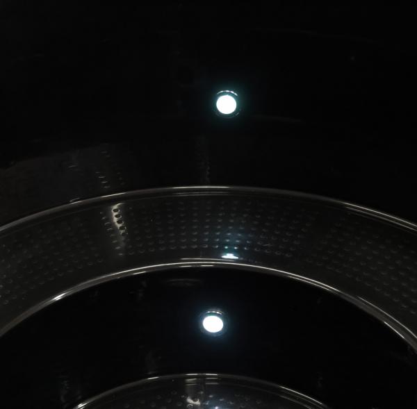 2 LED Lichtsystem für GFK-Becken 2 LED Lichtsystem für GFK-Becken